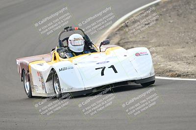 media/Jan-26-2025-CalClub SCCA (Sun) [[cfcea7df88]]/Group 6/Race/